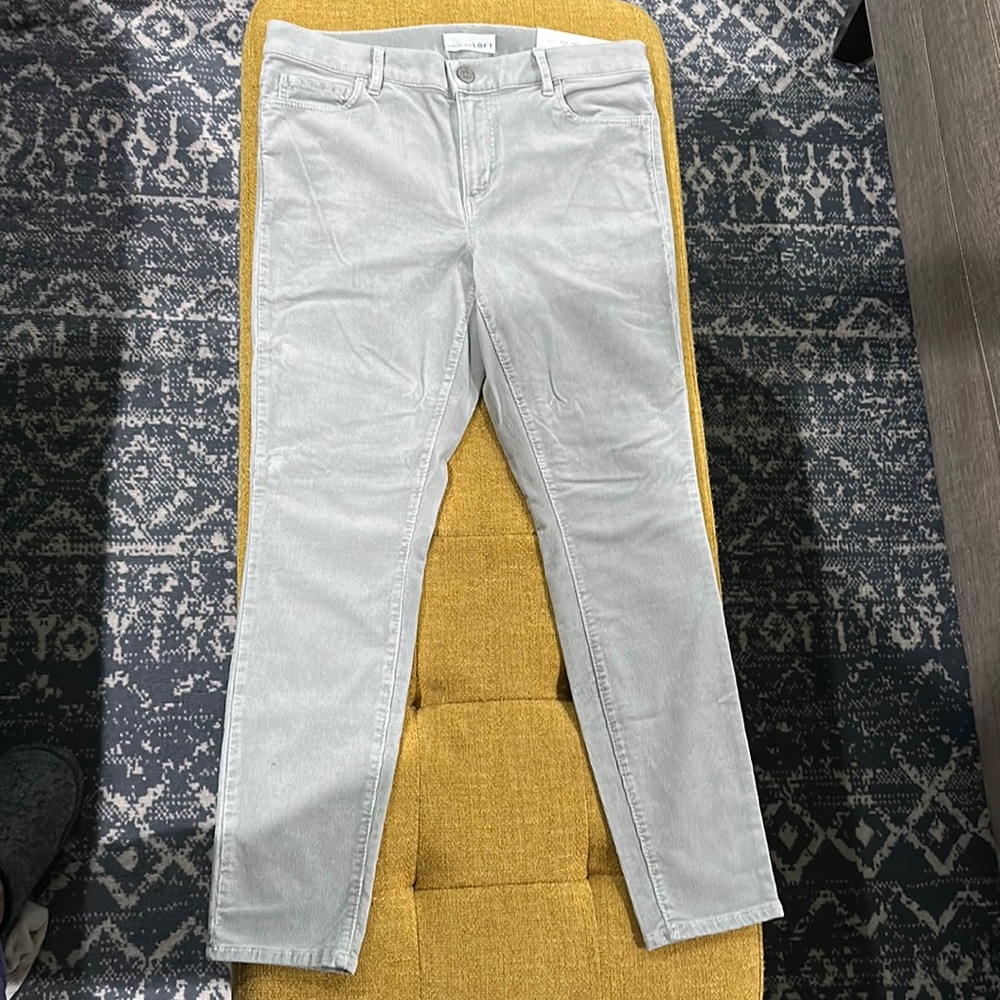 Ann Taylor Loft Modern Skinny Gray corduroy 8P 29